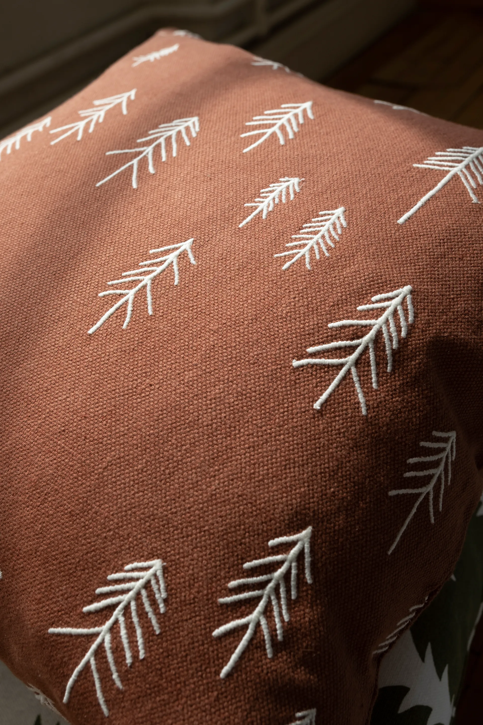 Den kussenhoes 48x48 cm, Terracotta-wit Fine Little Day