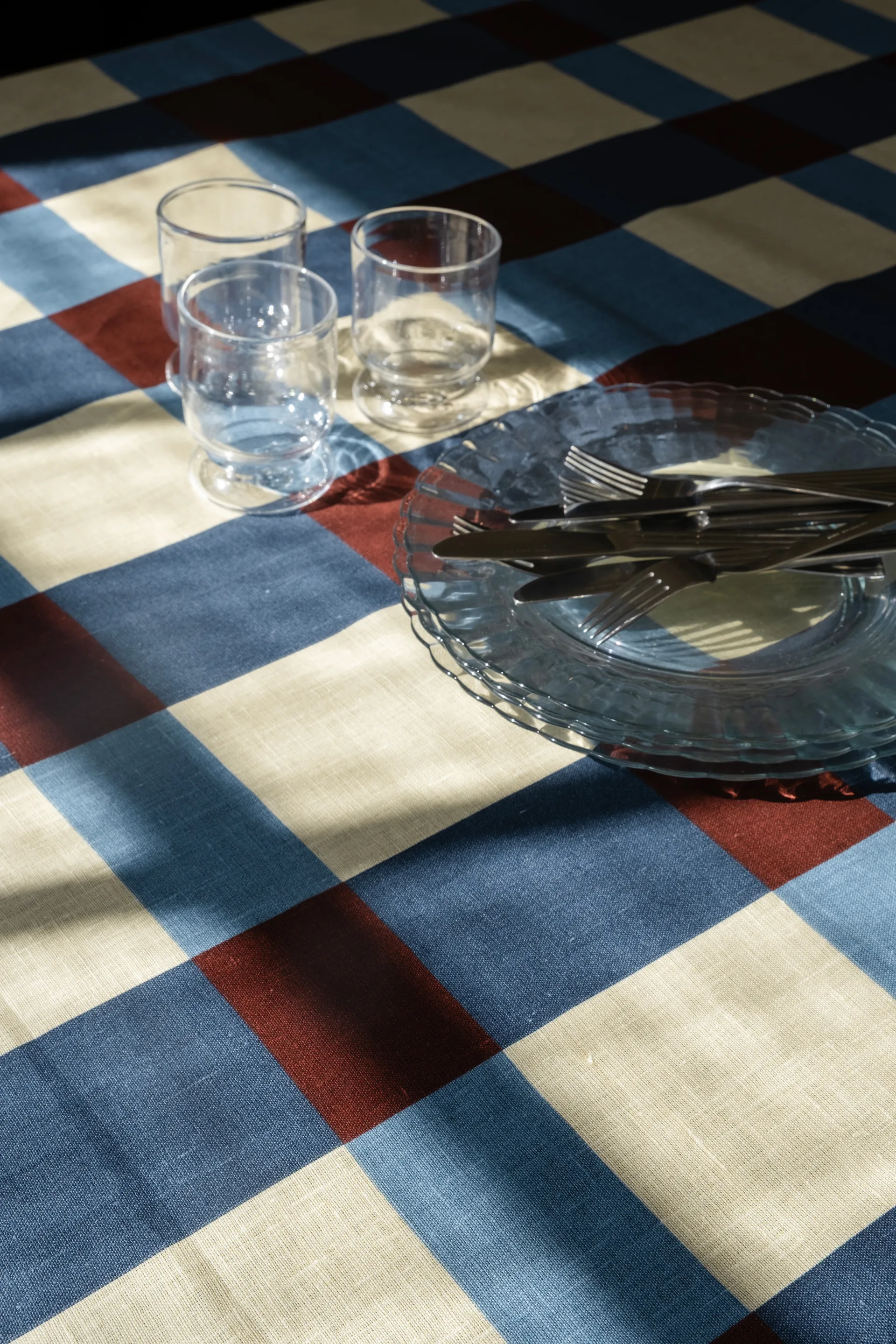 Fält tafellaken 149x250 cm, Plum Fine Little Day