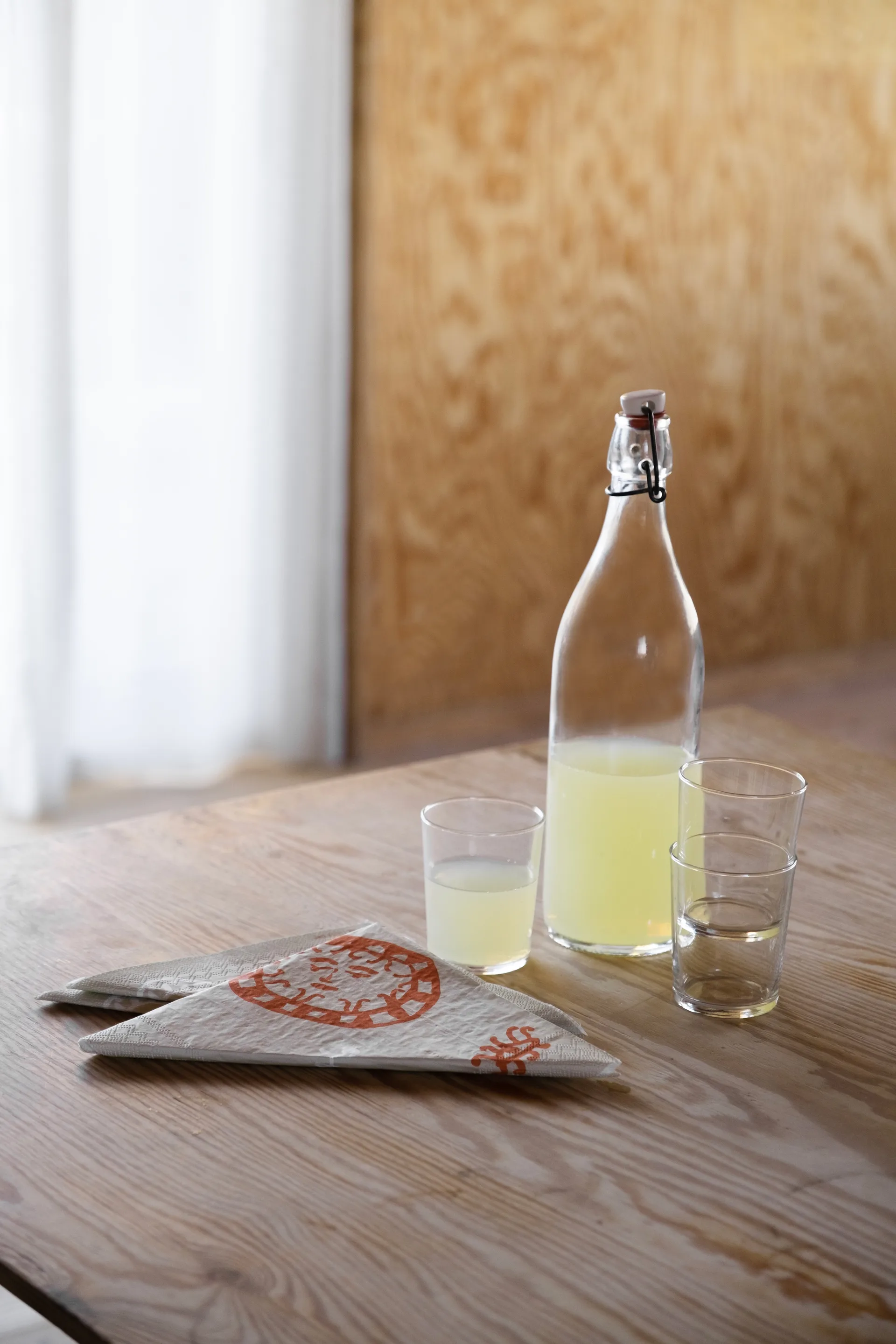 Figures servet 20-pack, Beige-red Fine Little Day