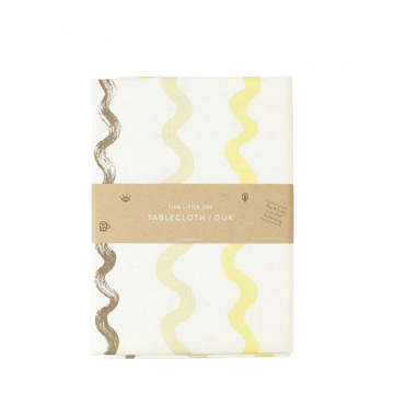 Gestreept tafelkleed 149x250 cm - White-yellow - Fine Little Day