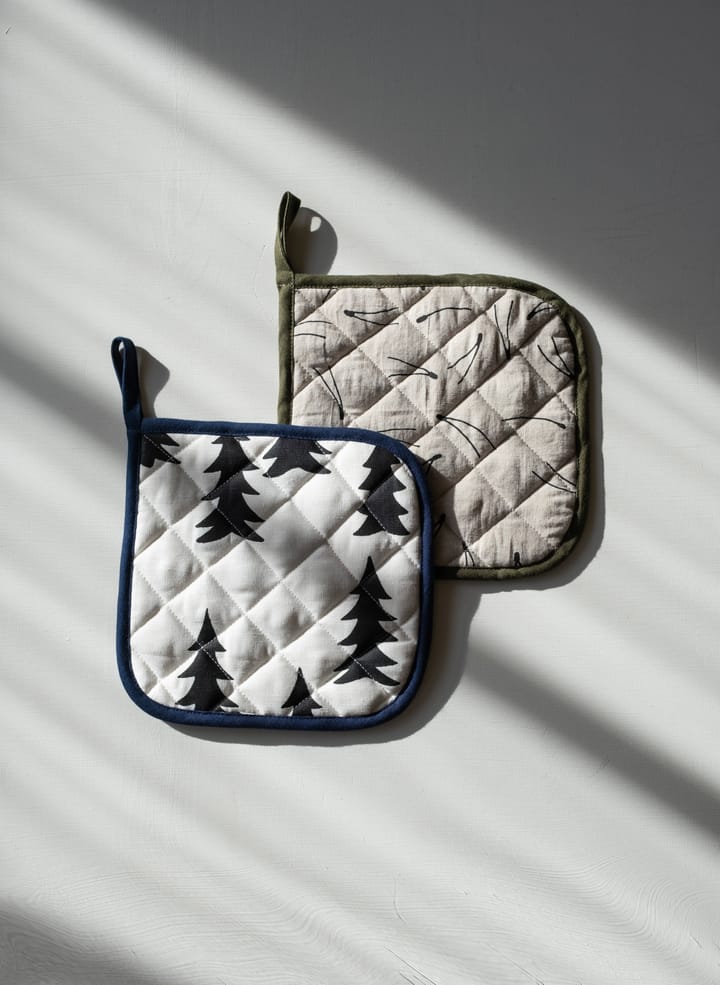 Gran gequilte pannenlap 21x21 cm, Wit-zwart Fine Little Day