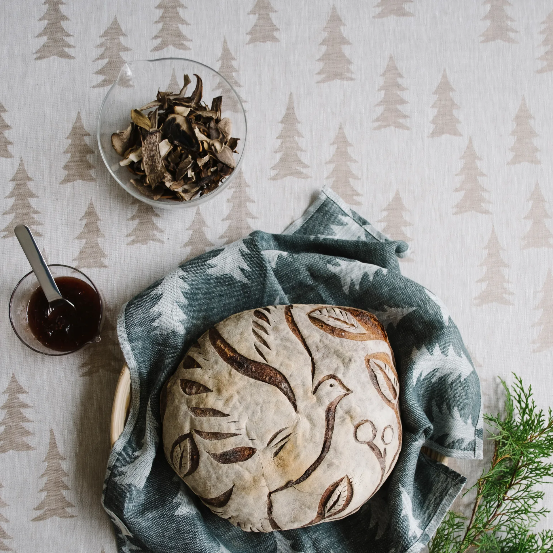 Gran tafelkleed linnen 147x147 cm, Zand Fine Little Day