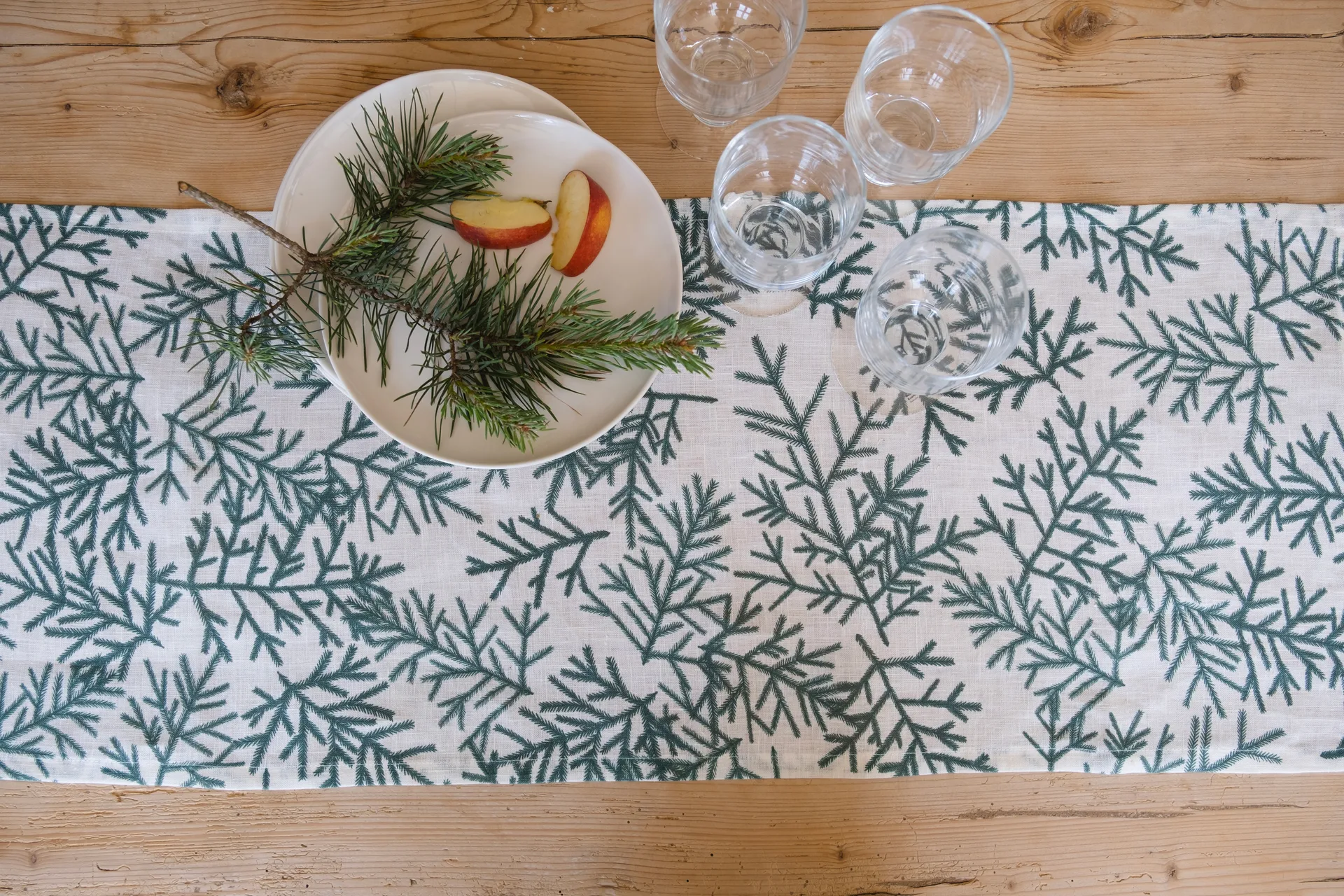 Granris tafelloper, Wit-groen Fine Little Day