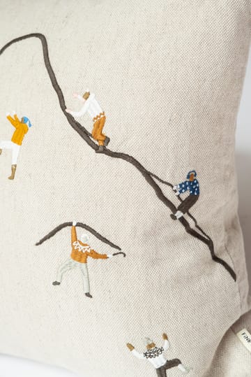 Mountain climbers kussenhoes 48x48 cm - Natuur - Fine Little Day