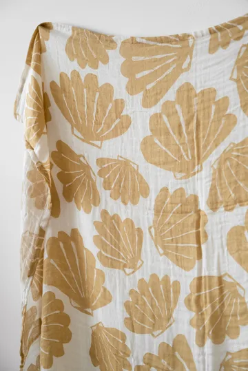 Schelp mousselinedeken 120x120 cm - Sand - Fine Little Day