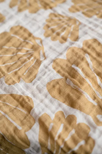 Schelp mousselinedeken 120x120 cm - Sand - Fine Little Day