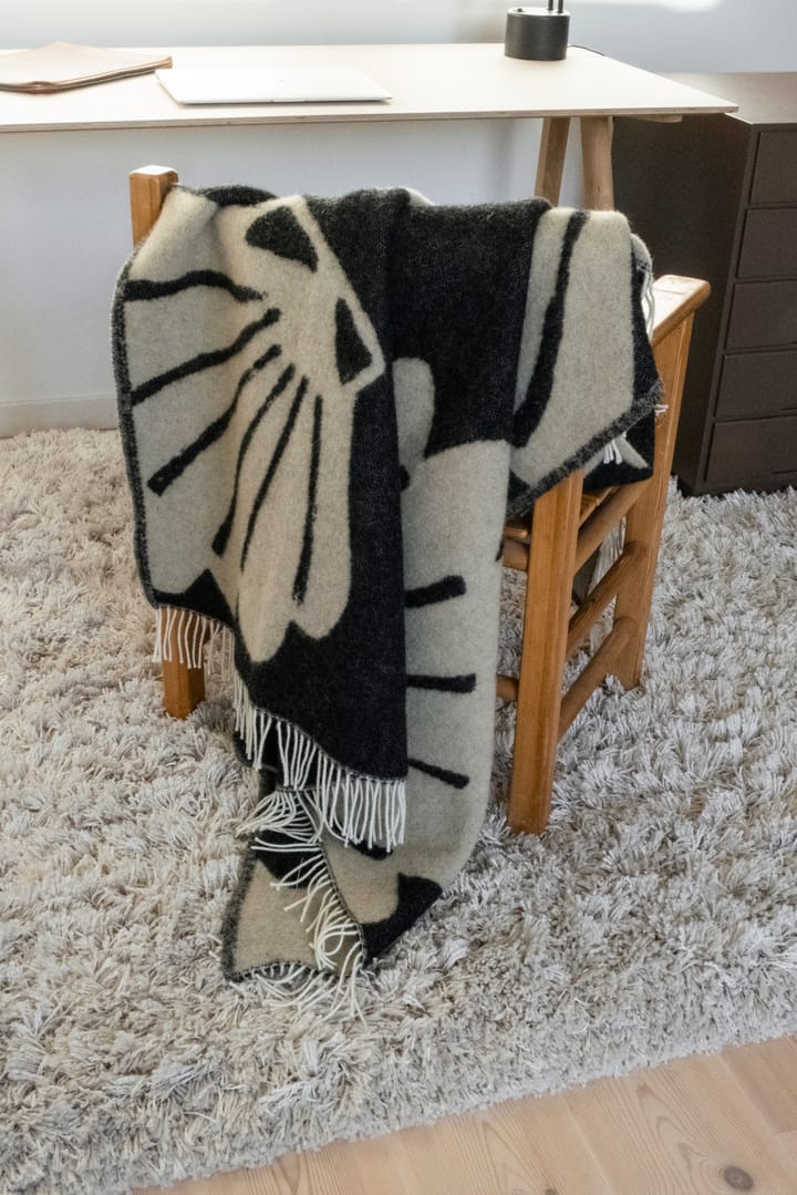 Schelp plaid 130x190 cm, Coal-Beige Fine Little Day