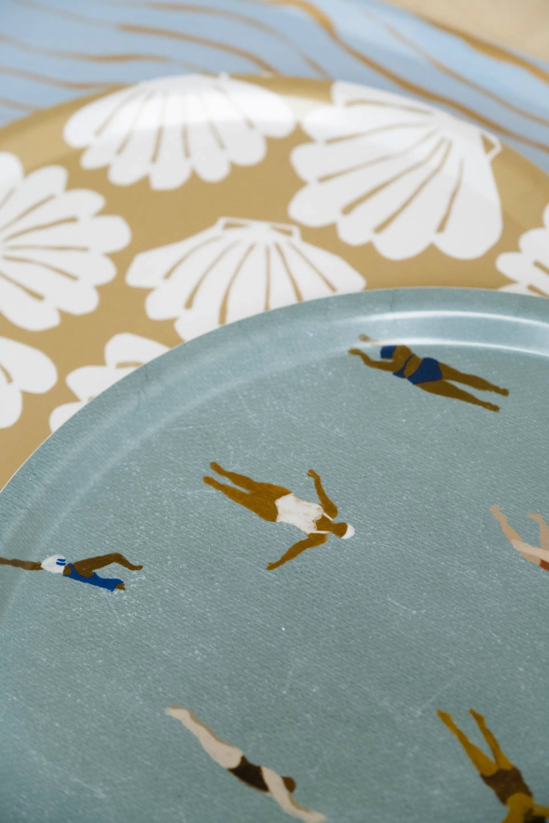 Swimmers dienblad Ø38 cm, Beige Fine Little Day