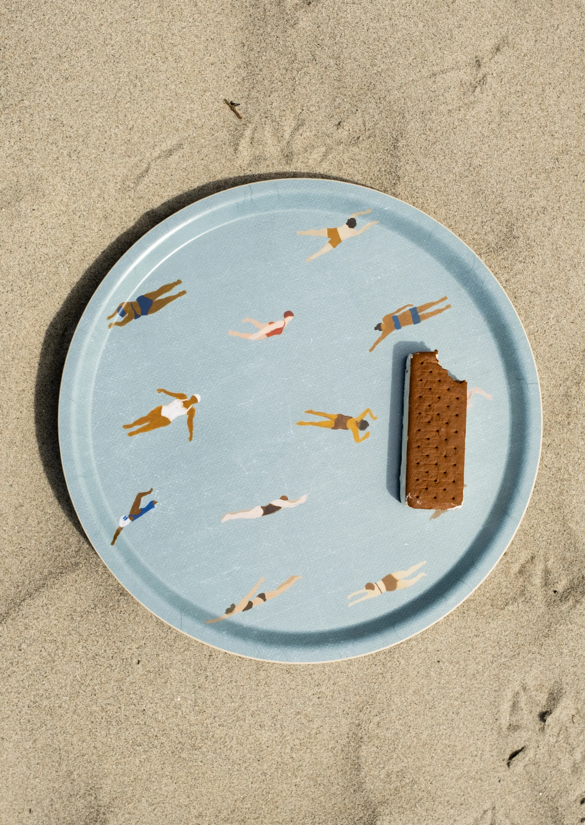 Swimmers dienblad Ø38 cm, Beige Fine Little Day