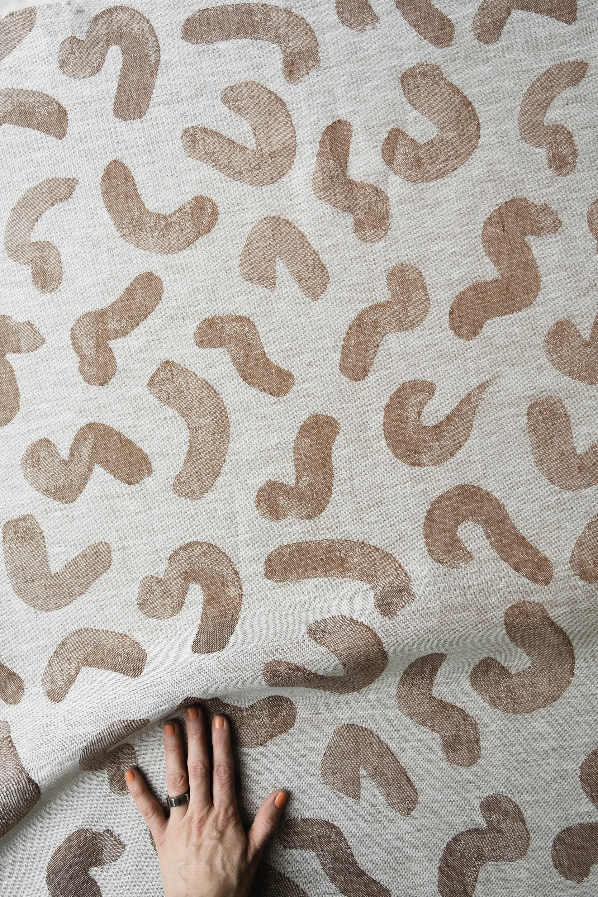 Udon stof, Bruin Fine Little Day