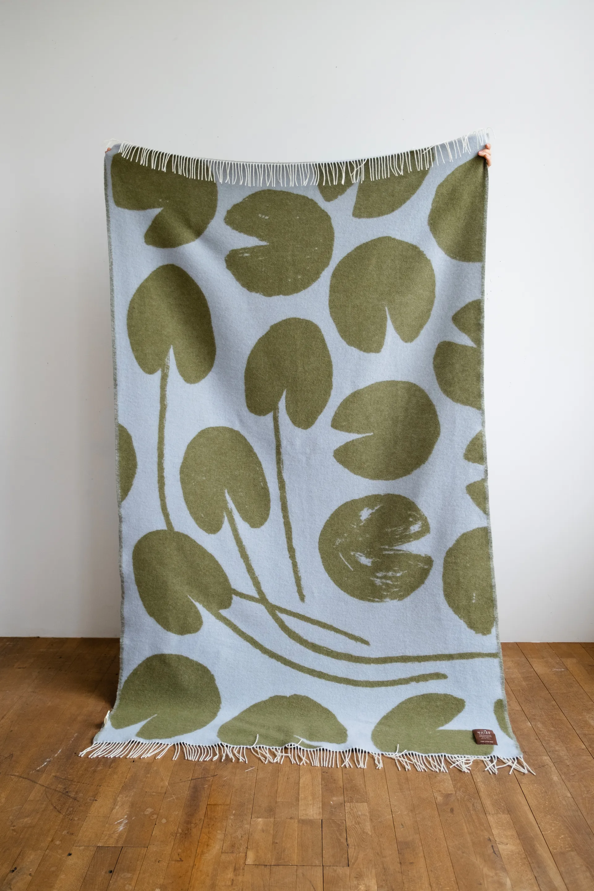 Water lilies plaid 130x220 cm, Blue-green Fine Little Day