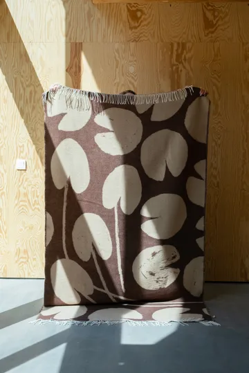 Water lilies plaid 130x220 cm - Brown - Fine Little Day