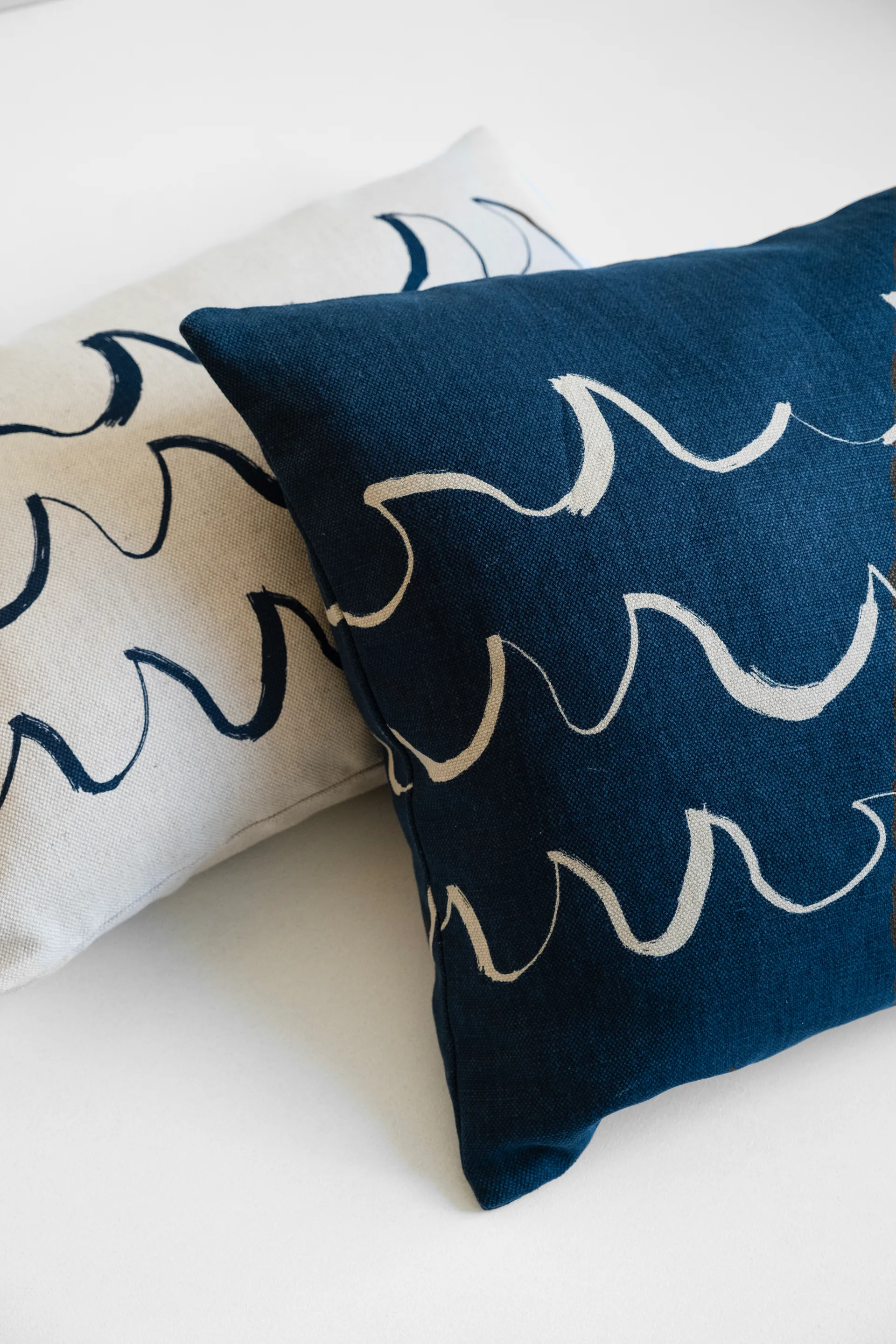 Wave kussenhoes 48x48 cm, Blue Fine Little Day