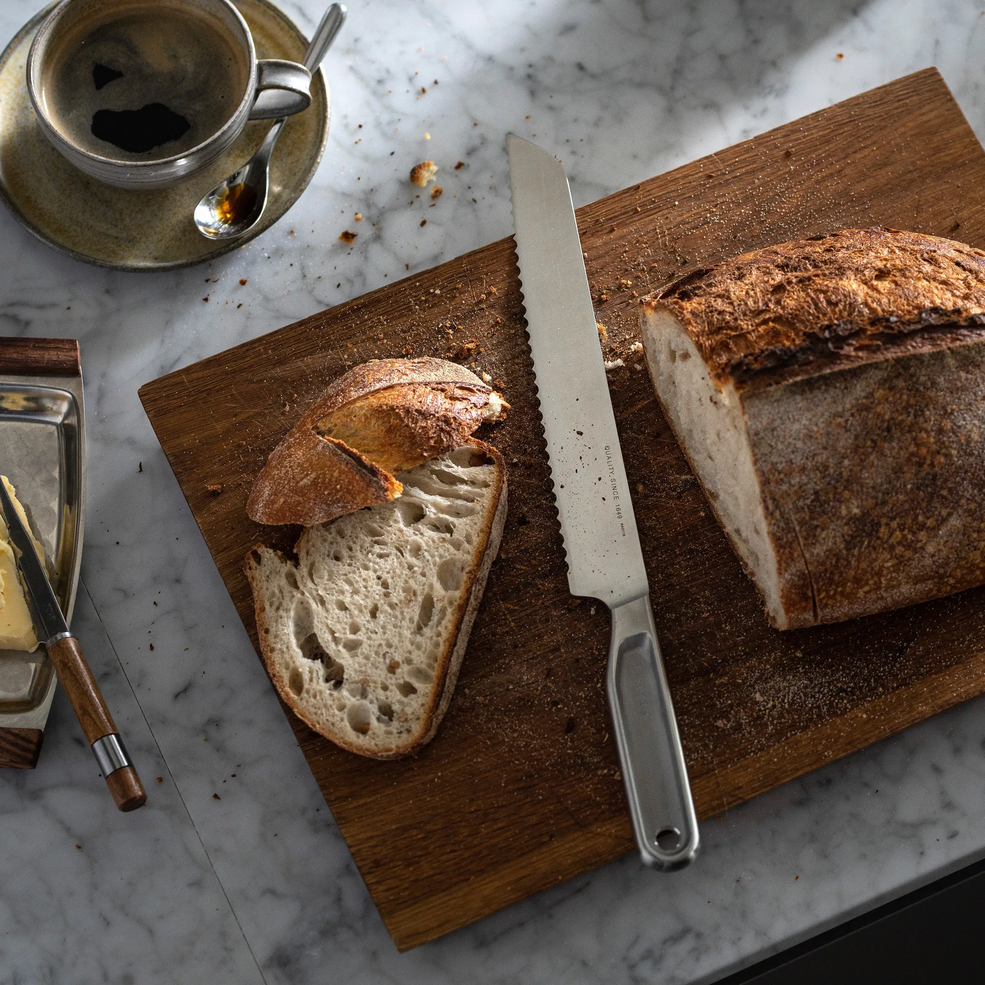 All Steel broodmes, 22 cm Fiskars