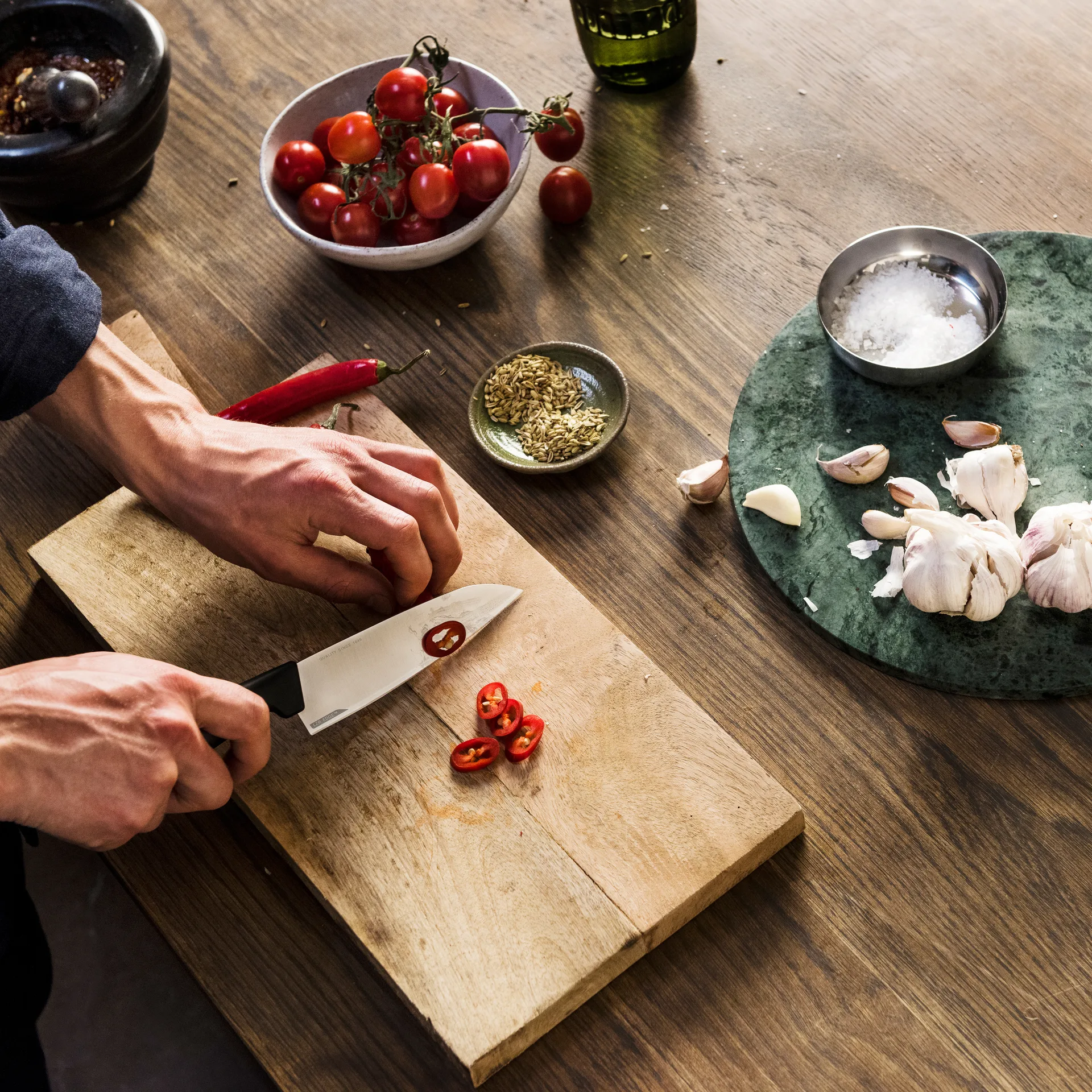 Hard Edge koksmes 13,5 cm, Roestvrij staal Fiskars