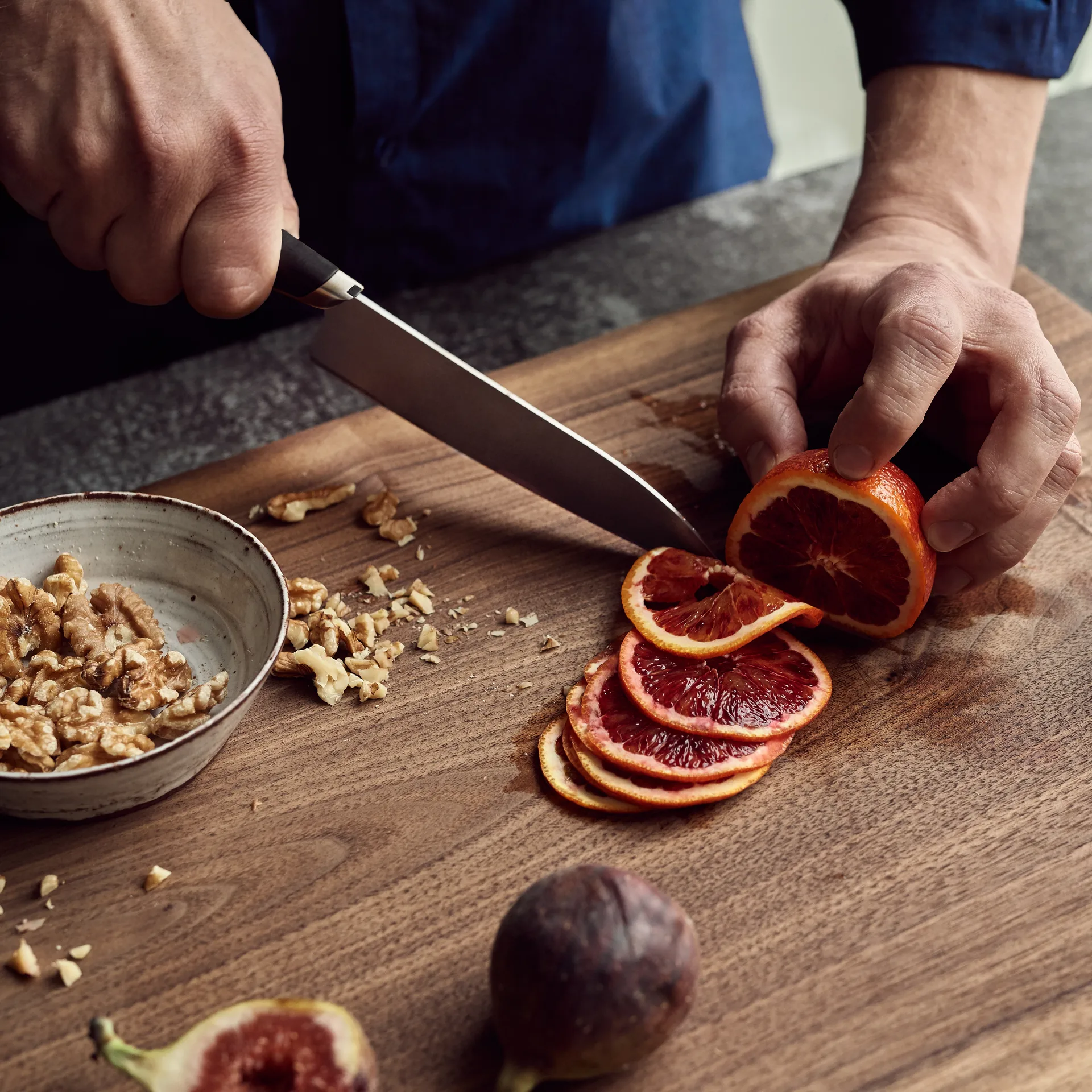 Titanium koksmes 16 cm, Zwart Fiskars