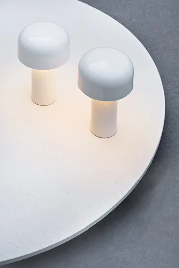 Bellhop portabele tafellamp - White, IP54 (inom/utomhus) - Flos