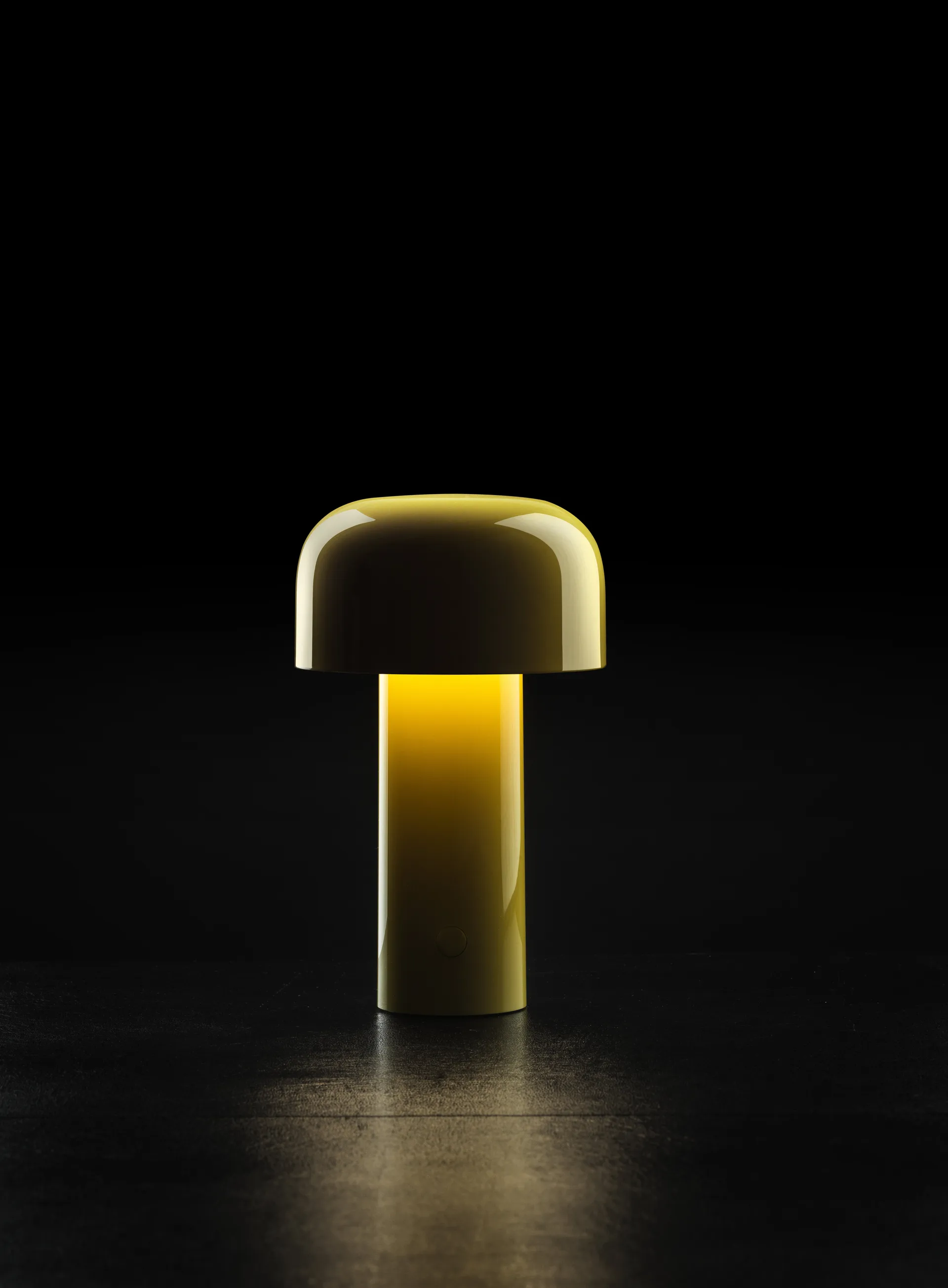 Bellhop portabele tafellamp, Yellow yellow, IP54 (inom/utomhus) Flos