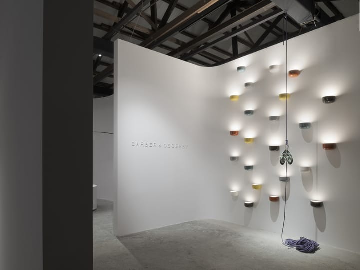 Bellhop Wall Up muurlamp, Grey blue Flos