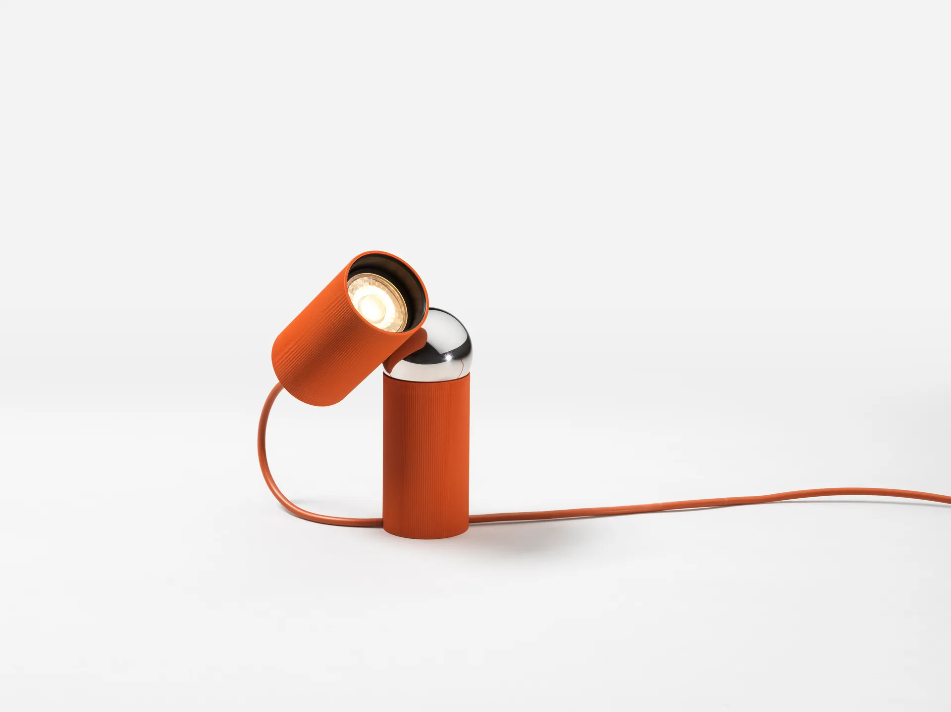 Bilboquet tafellamp, Tomato Flos