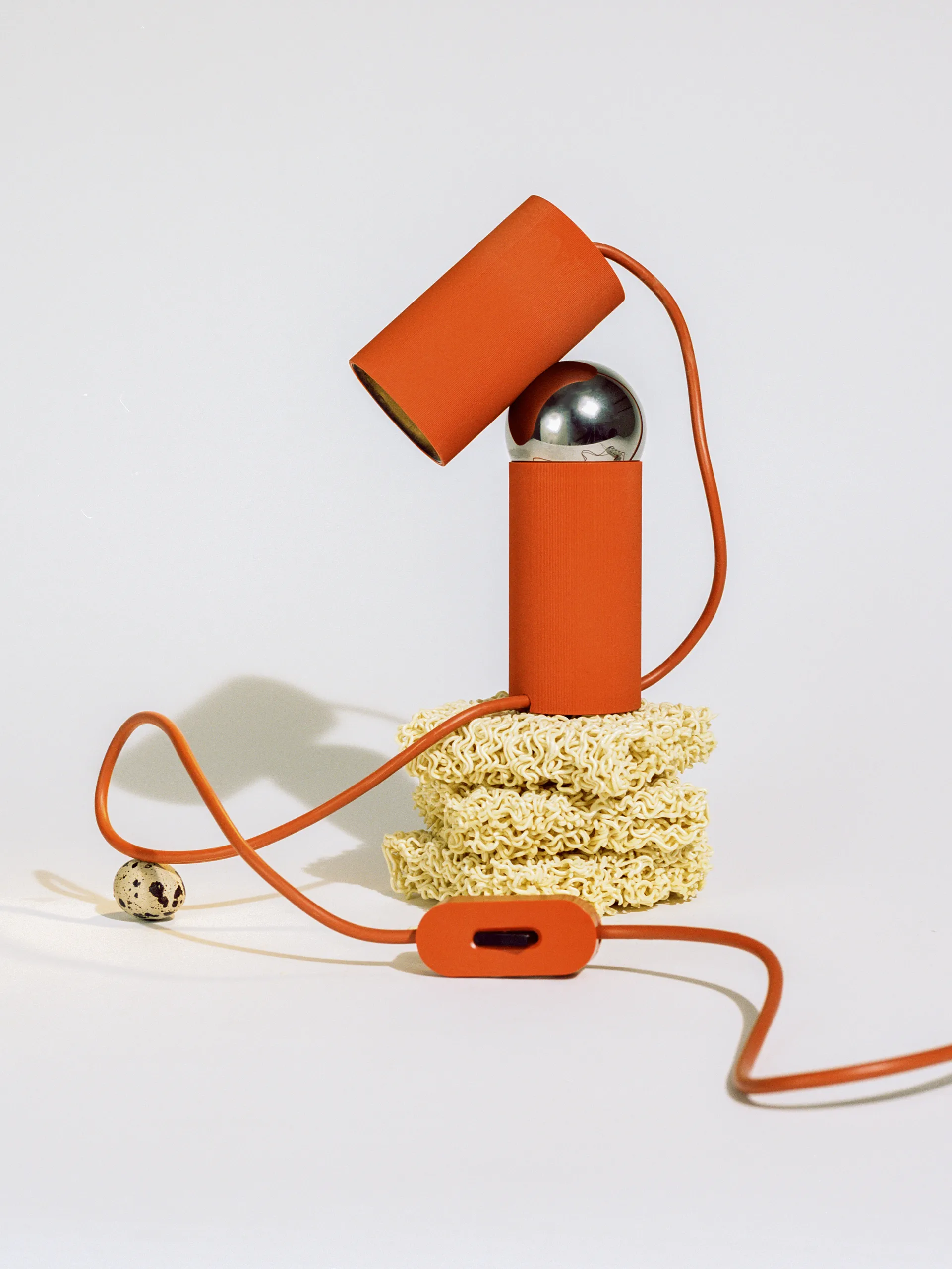 Bilboquet tafellamp, Tomato Flos