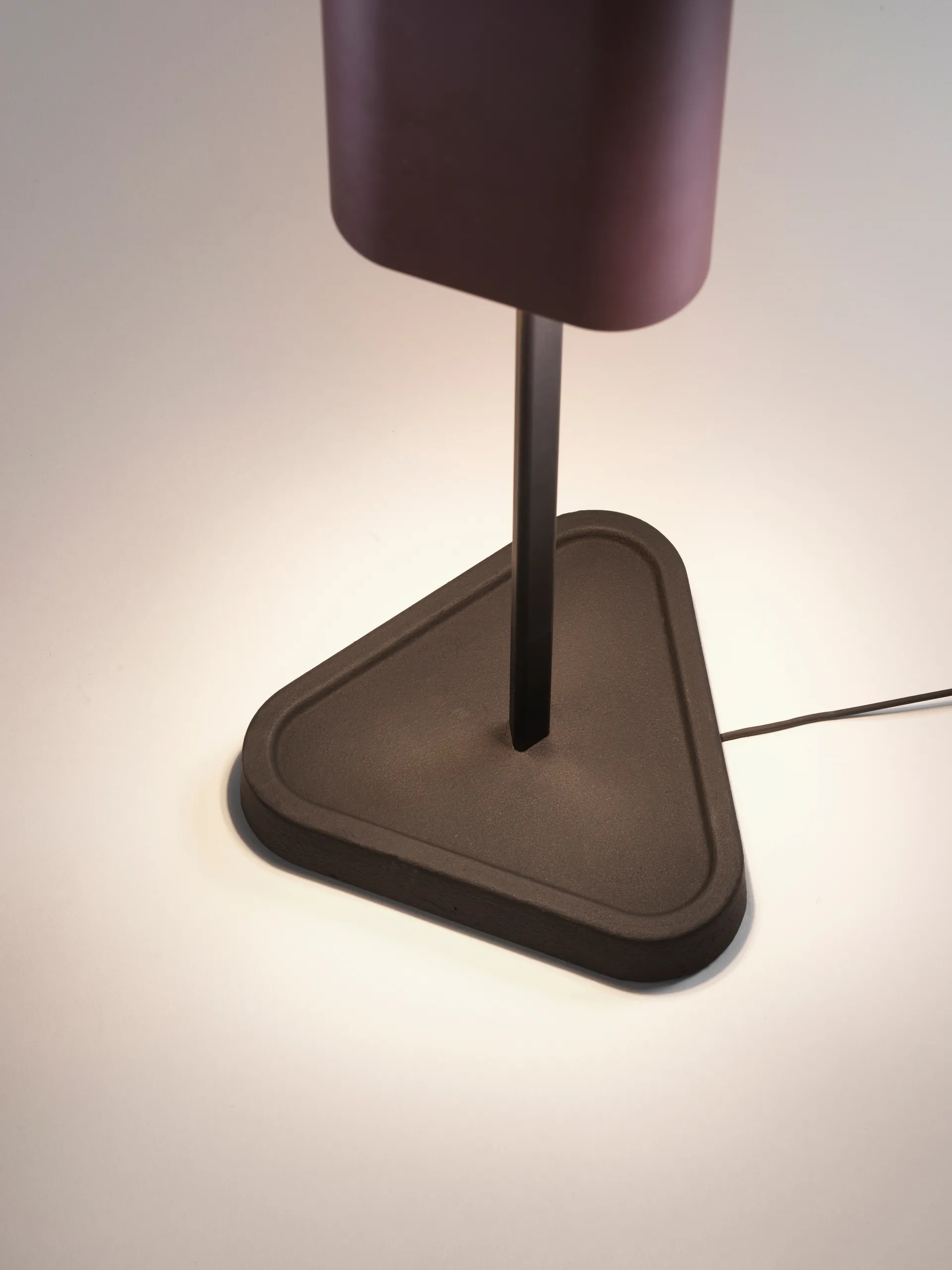 EMI tafellamp 114 cm, Deep red Flos