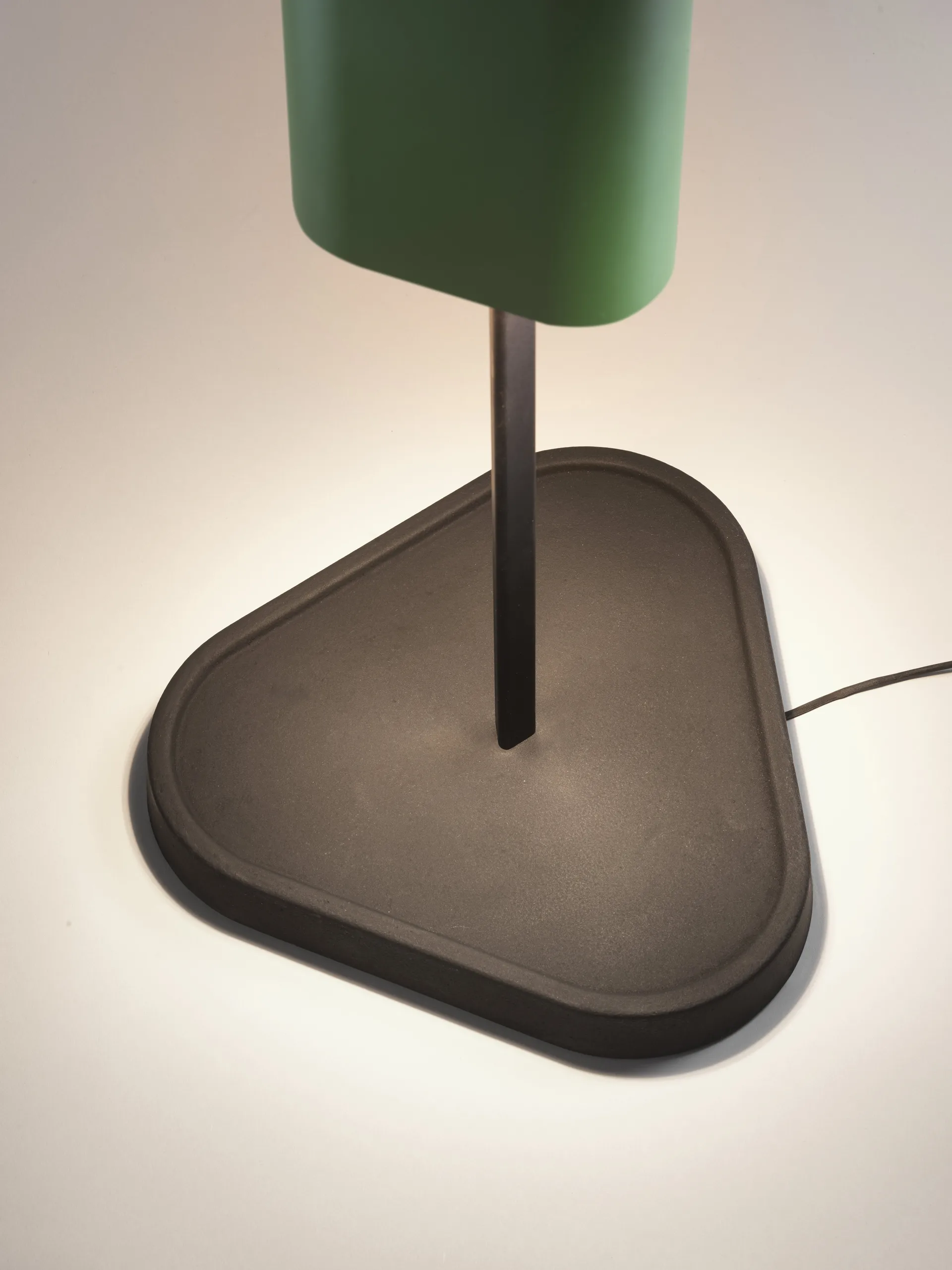 EMI vloerlamp 170 cm, Deep green Flos
