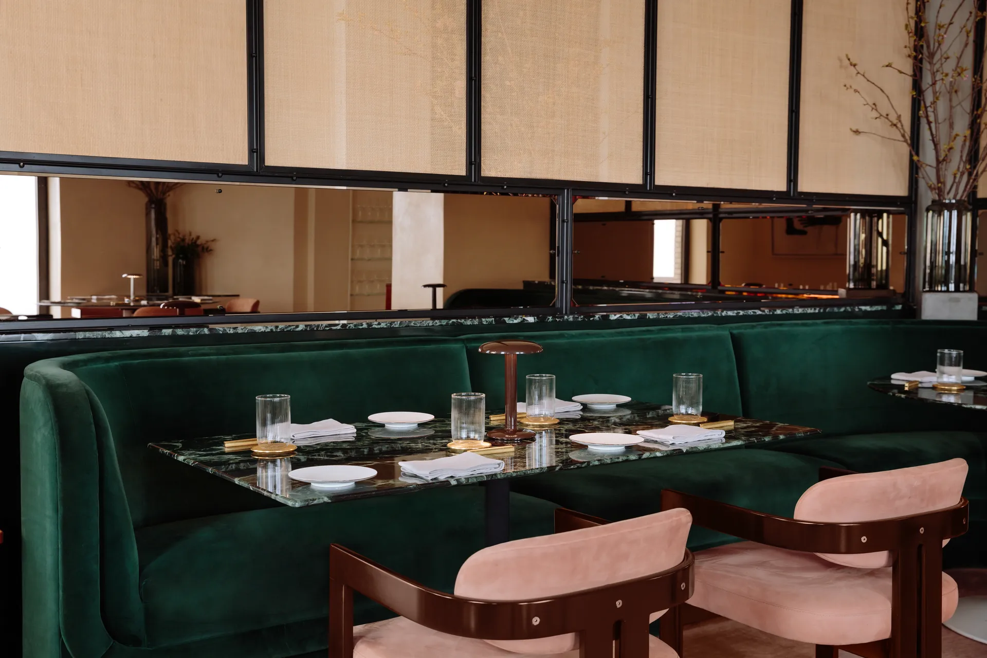 Gustave Residential portabele tafellamp, Lacquered brown Flos