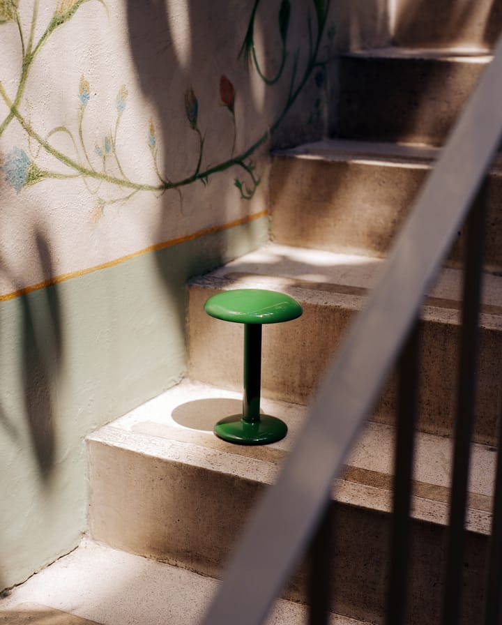 Gustave Residential portabele tafellamp, Lacquered green Flos