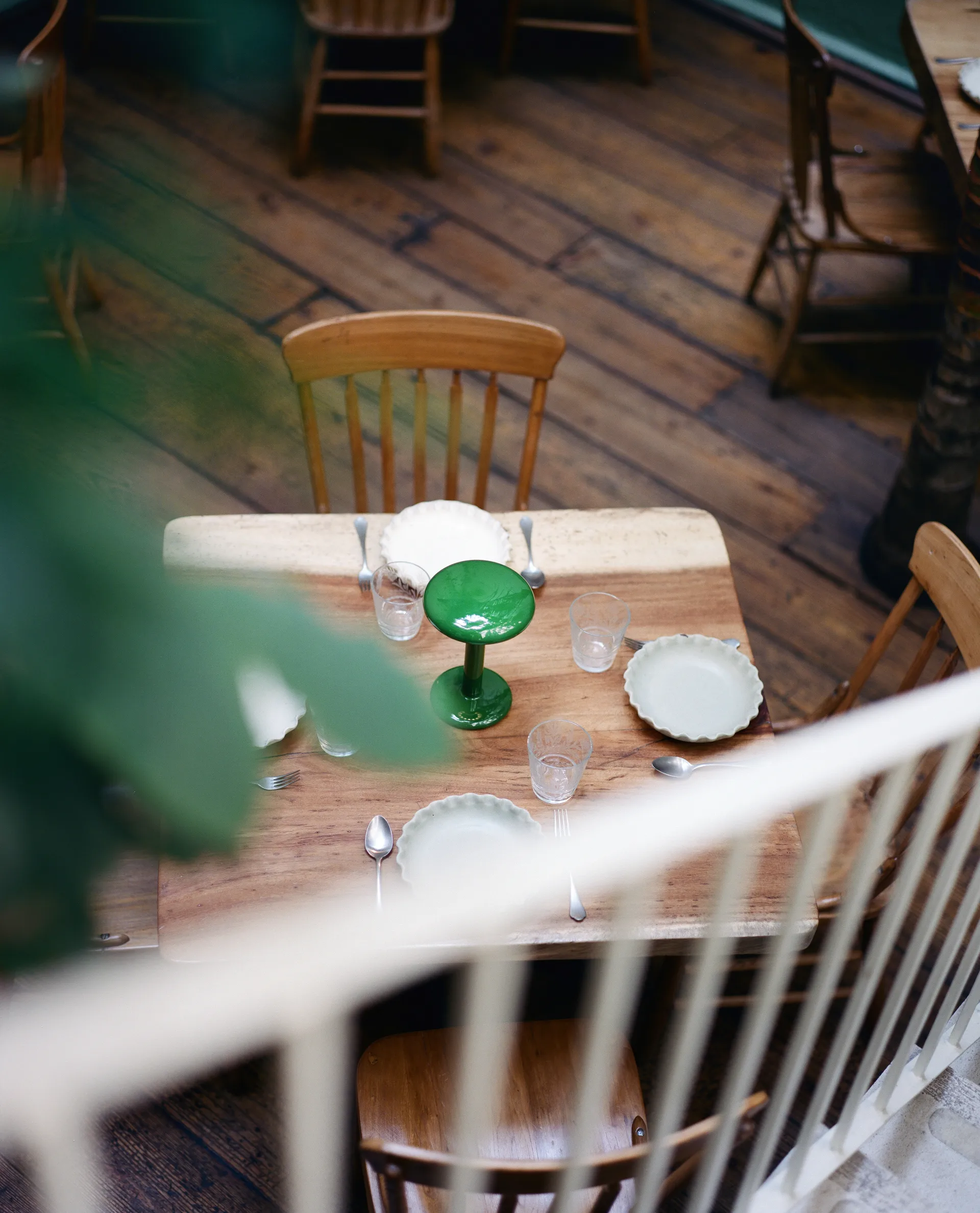 Gustave Residential portabele tafellamp, Lacquered green Flos