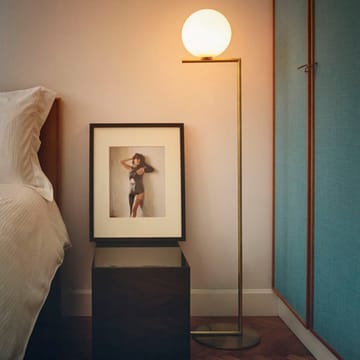 IC lights F1 vloerlamp - Geborsteld messing-opaal - Flos