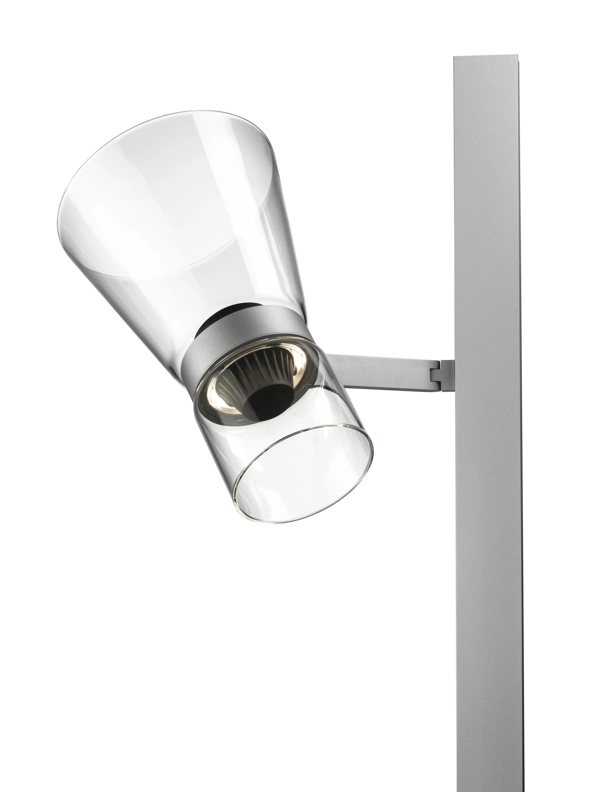 Nocturne FI cone vloerlamp - zilver,  Flos