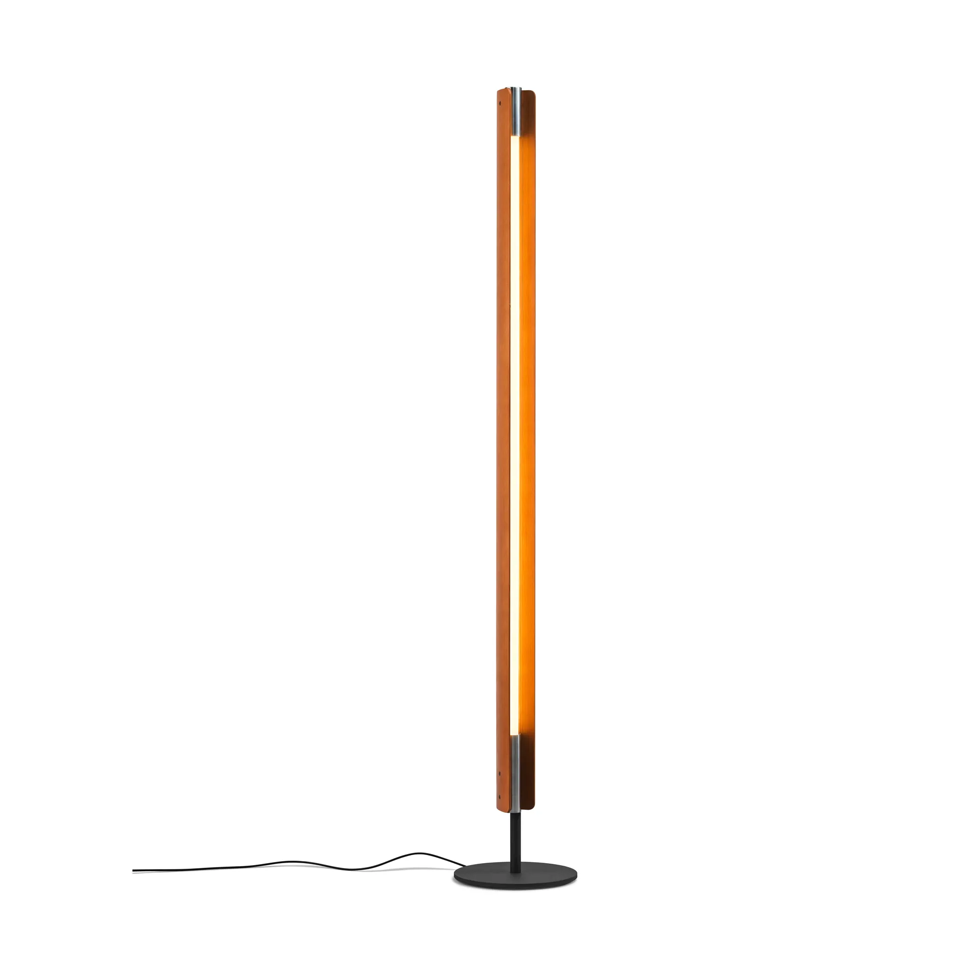 Seki-han staande lamp 226 cm, Heat treatened ash-black metal Flos