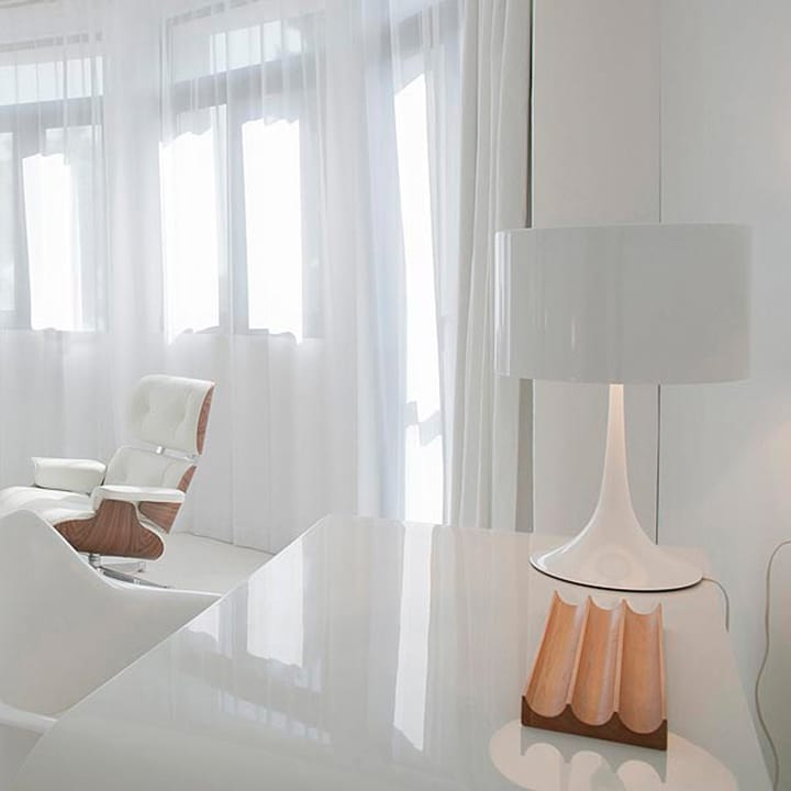 Spun Light T2 tafellamp, Zwart Flos