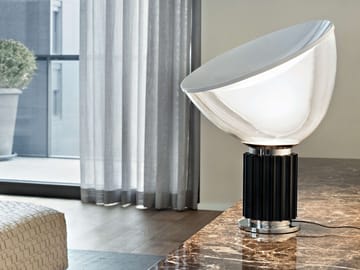 Taccia PMMA tafellamp - Zwart, LED - Flos