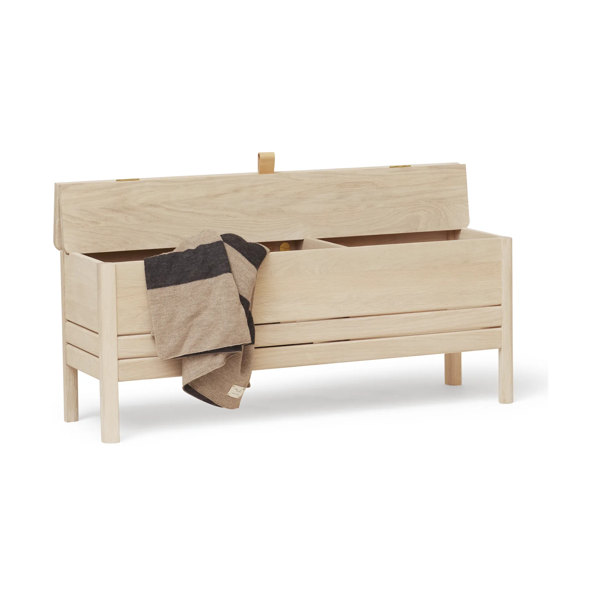 A Line opbergbank 111 cm, Wit eiken Form & Refine