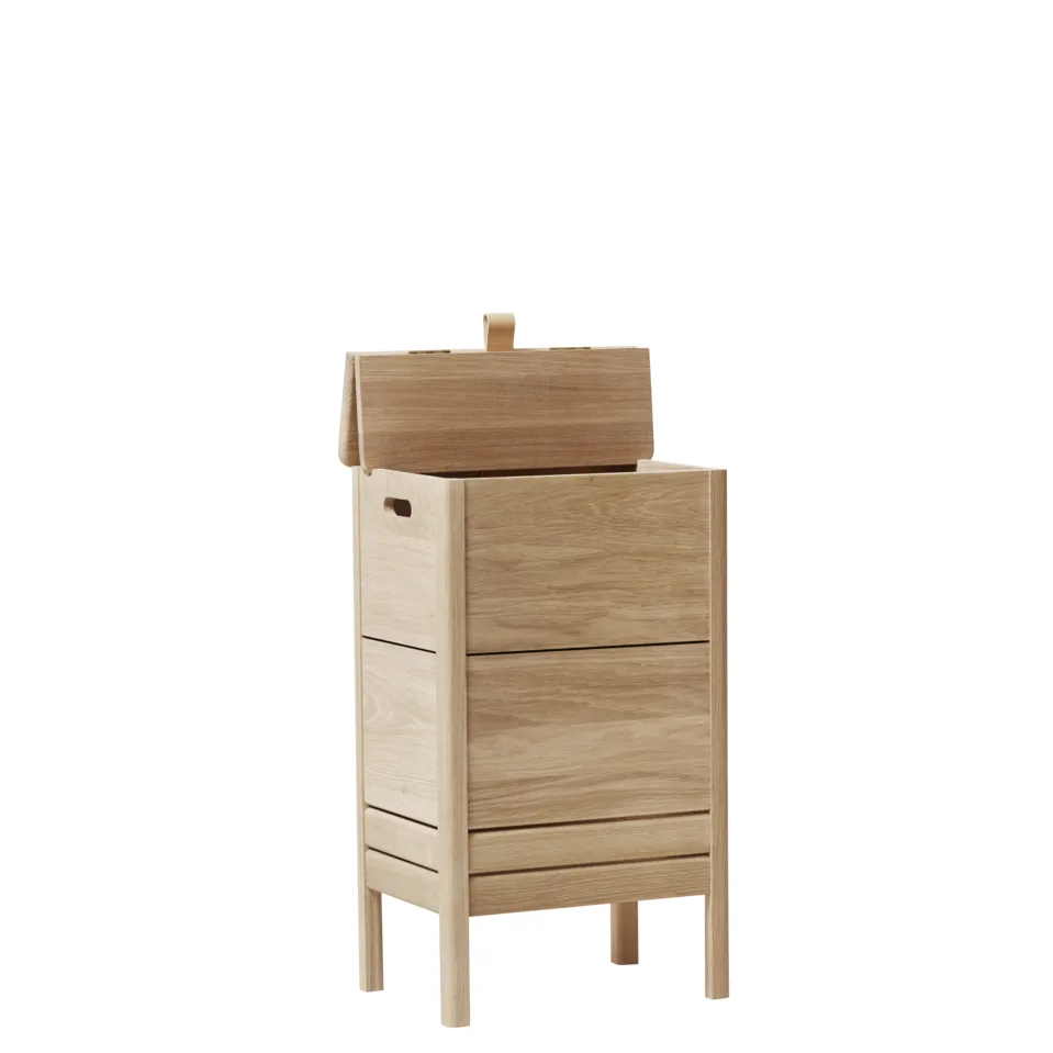 A Line wasmand, Wit eiken Form & Refine