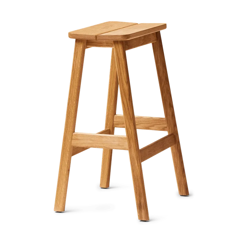 Angle Standard barkruk 65 cm, Eikenhout Form & Refine