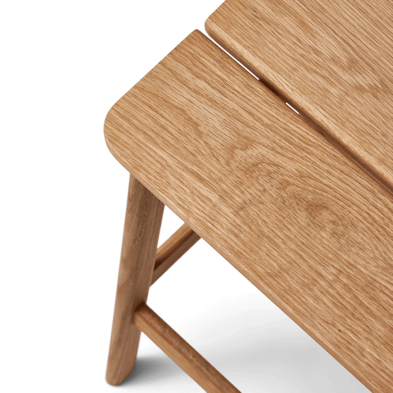 Angle Standard barkruk 65 cm, Eikenhout Form & Refine