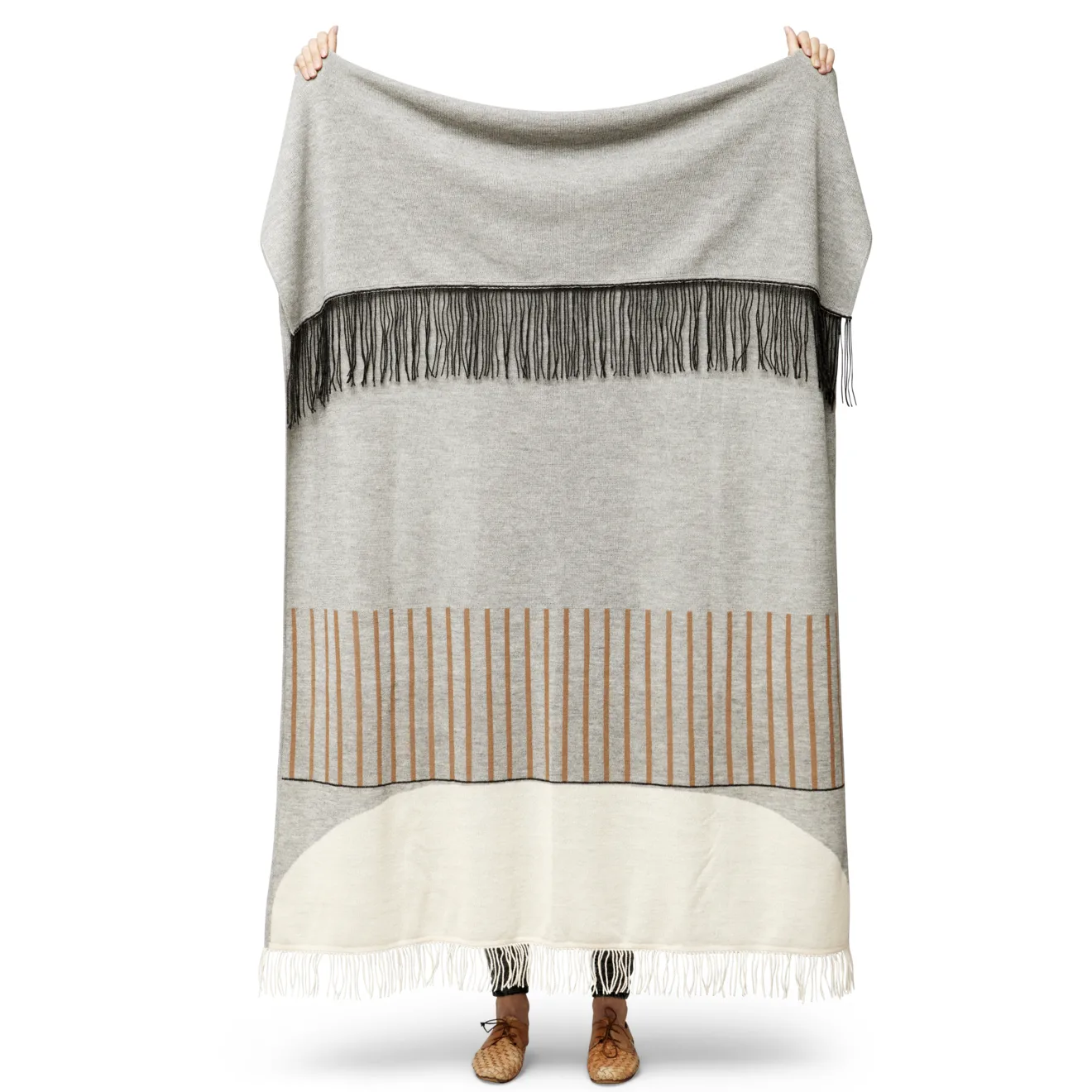 Aymara deken 130x190 cm, Pattern grey Form & Refine