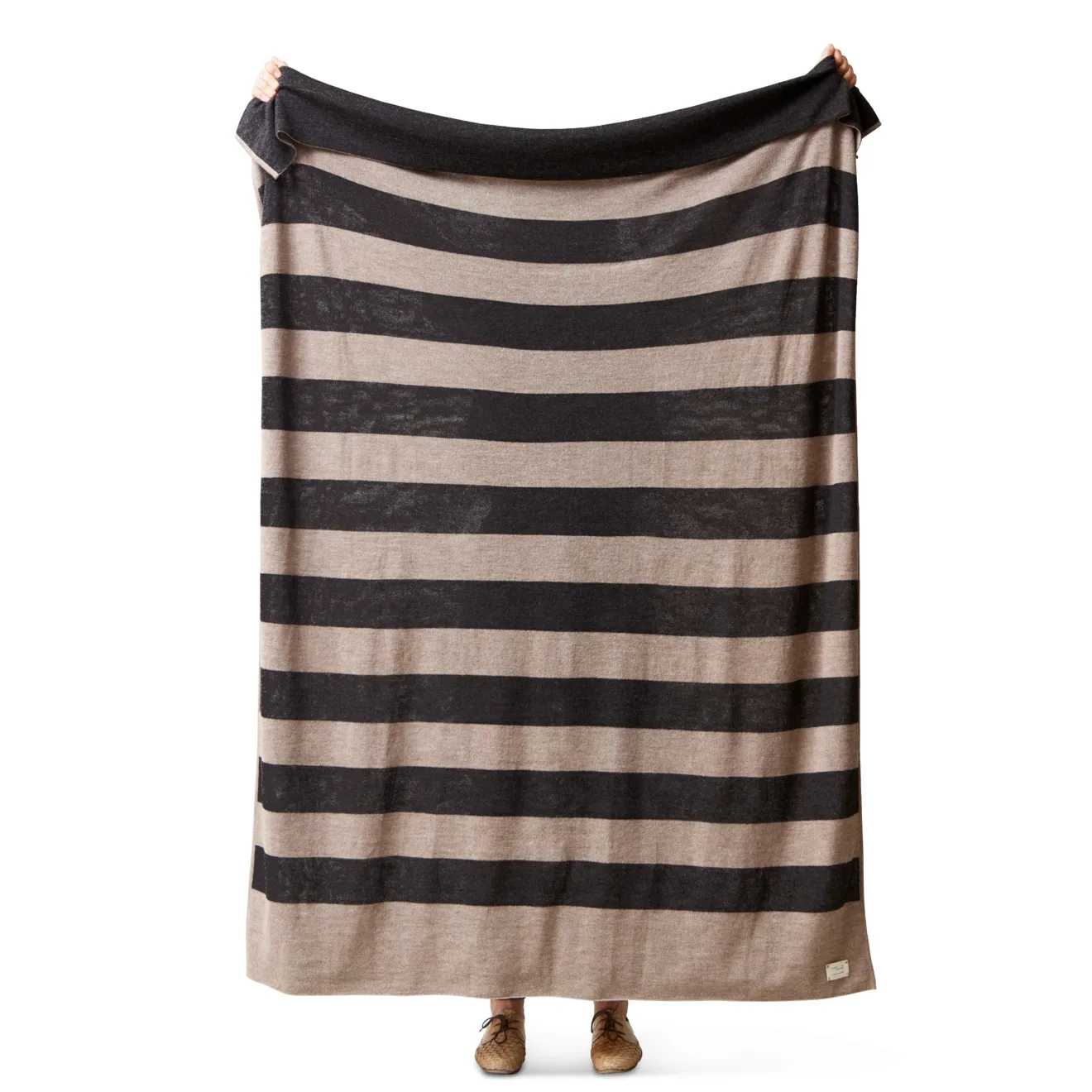 Aymara deken 130x190 cm, Ribbon Beige-black Form & Refine