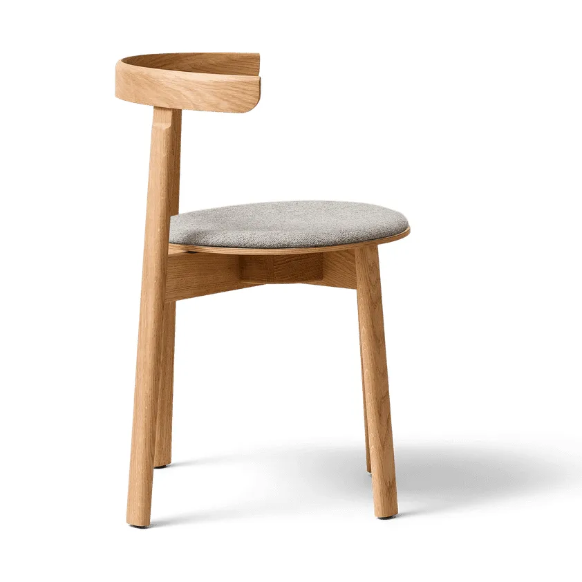 Lunar stoel, Eik-Hallingdal 65-0227 Form & Refine
