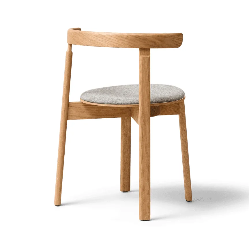 Lunar stoel, Eik-Hallingdal 65-0227 Form & Refine