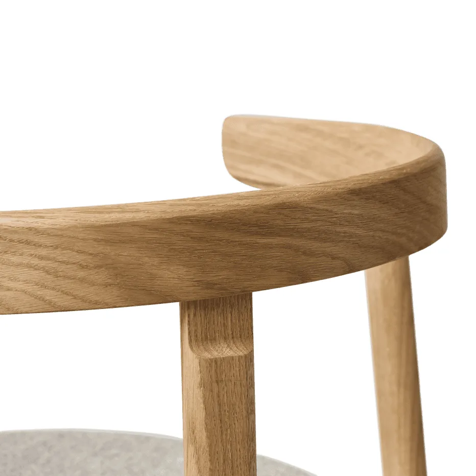 Lunar stoel, Eik-Hallingdal 65-0227 Form & Refine