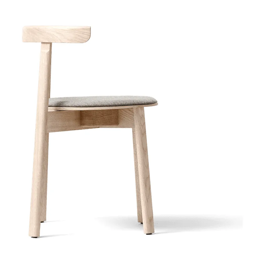 Lunar stoel, Wit eik-Hallingdal 65-0227 Form & Refine