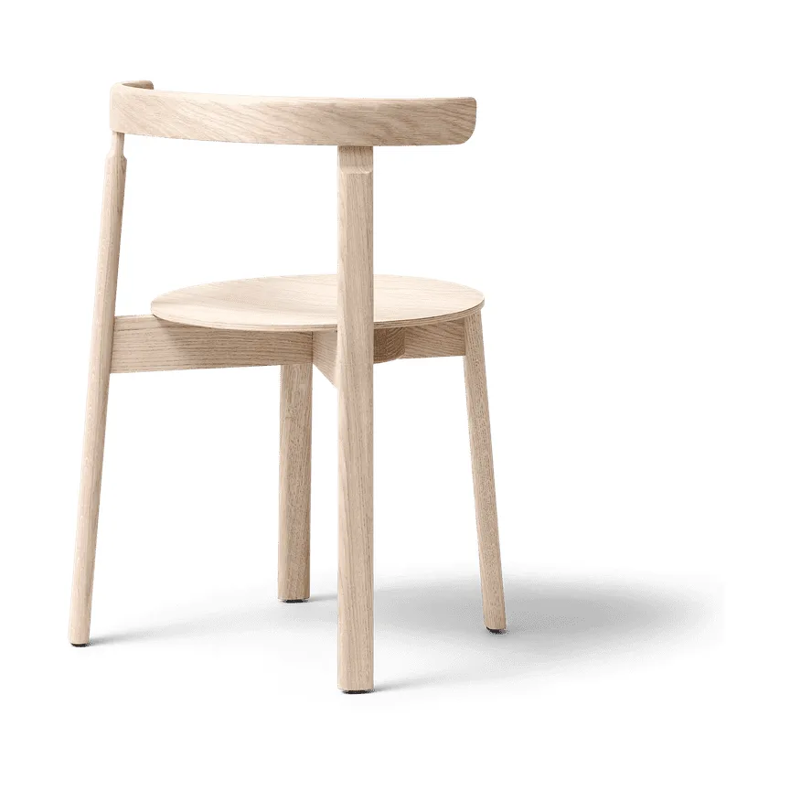 Lunar stoel, Wit eiken Form & Refine