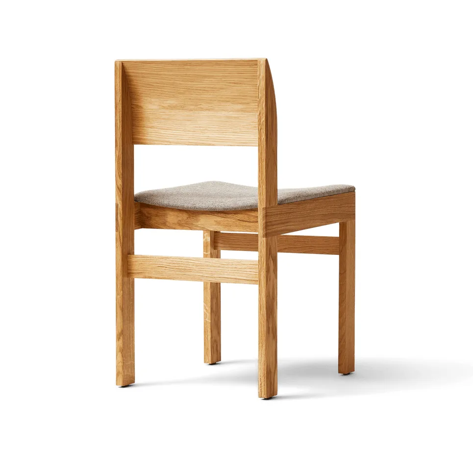 Sonder stoel, Eik-Hallingdal 65-0227 Form & Refine