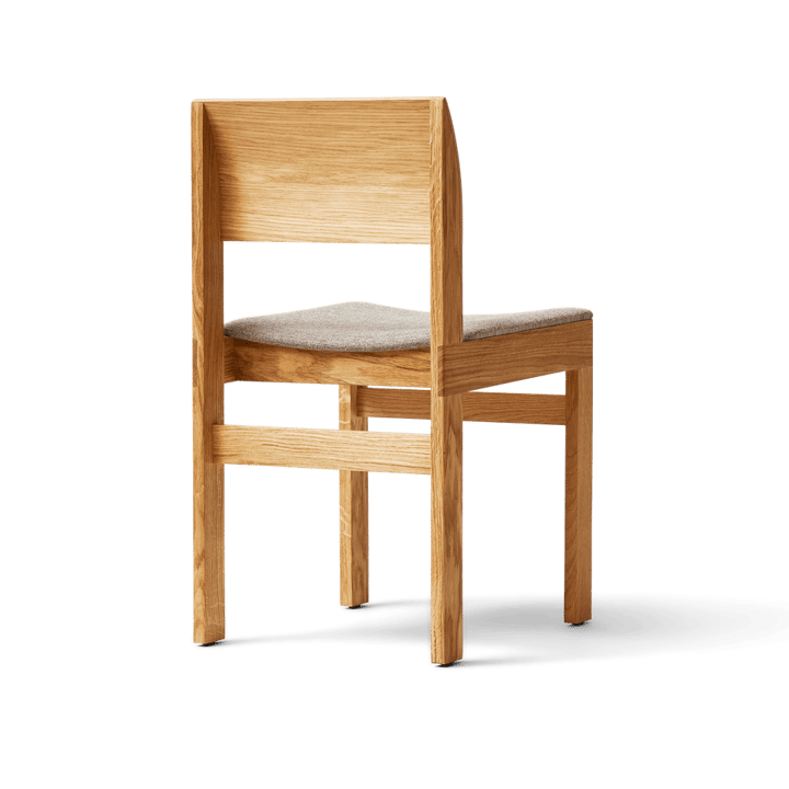 Sonder stoel, Eik-Hallingdal 65-0227 Form & Refine