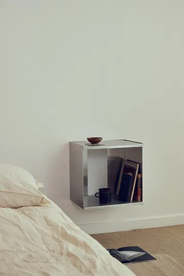 Taper Cube Box wandplank - Roestvrij staal, 34x35 cm - Form & Refine