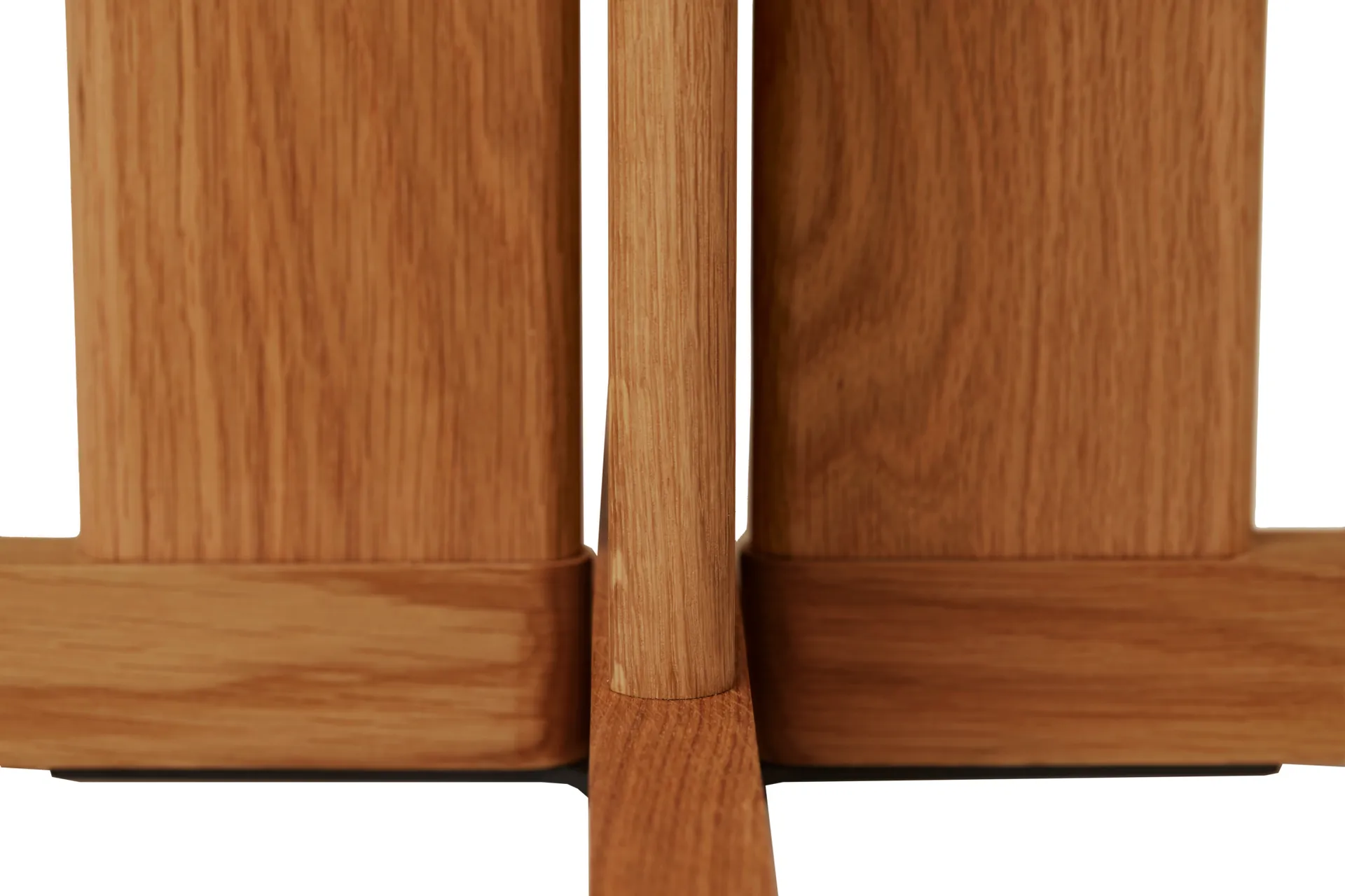 Trefoil eettafel 68x68 cm, Eikenhout Form & Refine